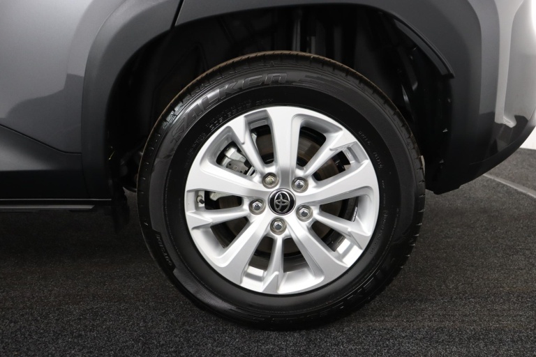 Toyota Yaris Cross - 1.5 Hybrid 115 Active 38