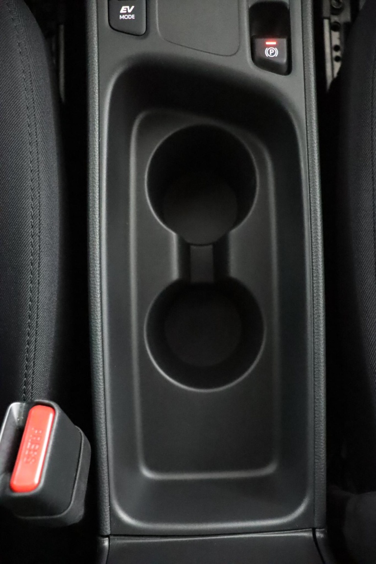 Toyota Yaris Cross - 1.5 Hybrid 115 Active 48