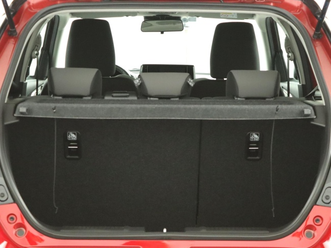 Suzuki Swift - 1.2 Style Smart Hybrid