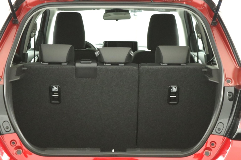 Suzuki Swift - 1.2 Style Smart Hybrid 24