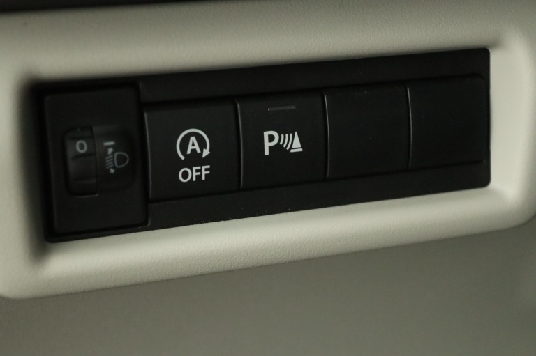 Suzuki Swift - 1.2 Style Smart Hybrid 30