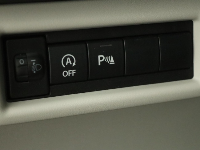 Suzuki Swift - 1.2 Style Smart Hybrid