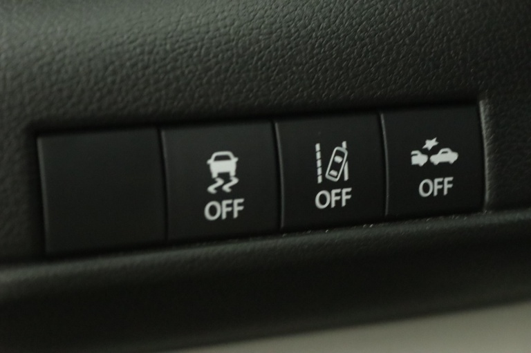 Suzuki Swift - 1.2 Style Smart Hybrid 31