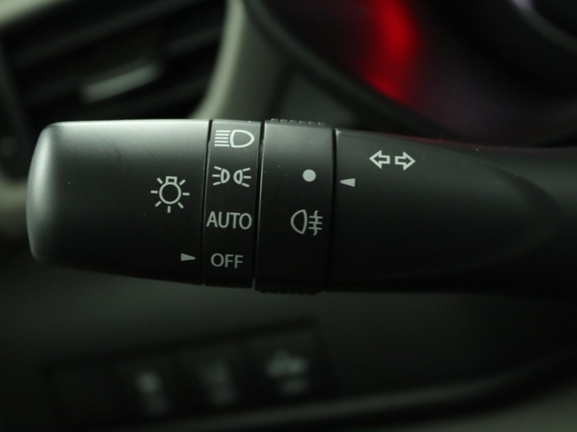 Suzuki Swift - 1.2 Style Smart Hybrid