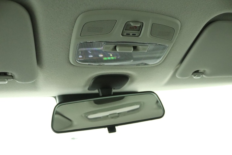 Suzuki Swift - 1.2 Style Smart Hybrid 34