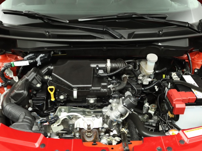 Suzuki Swift - 1.2 Style Smart Hybrid