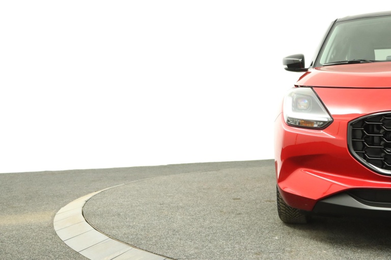 Suzuki Swift - 1.2 Style Smart Hybrid 37