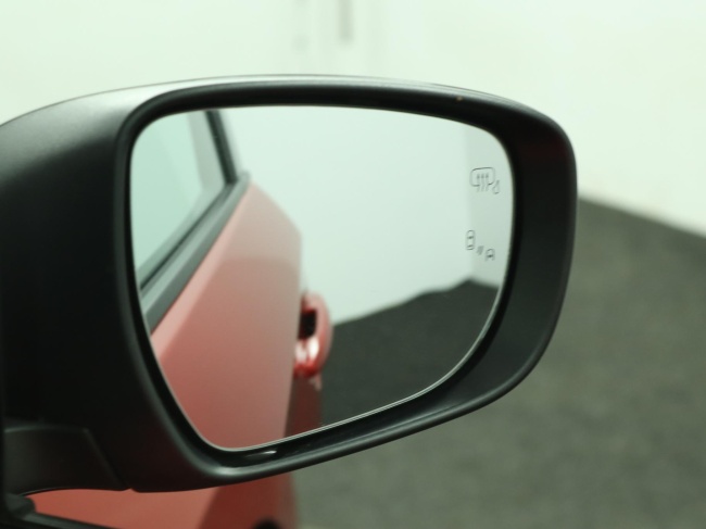 Suzuki Swift - 1.2 Style Smart Hybrid