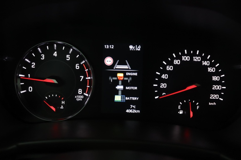 Suzuki Swift - 1.2 Style Smart Hybrid 57