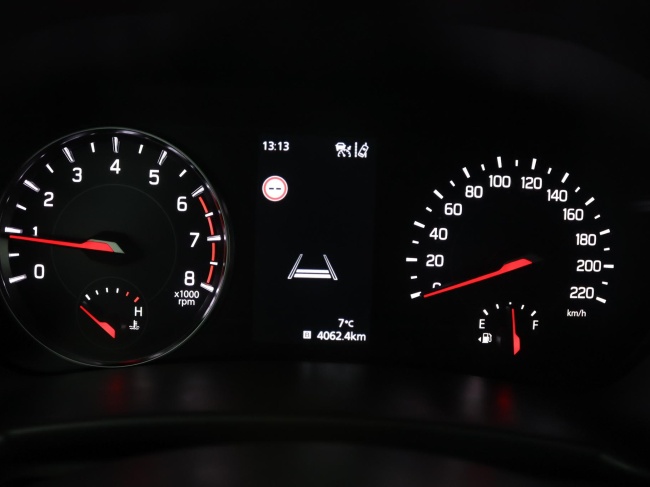 Suzuki Swift - 1.2 Style Smart Hybrid