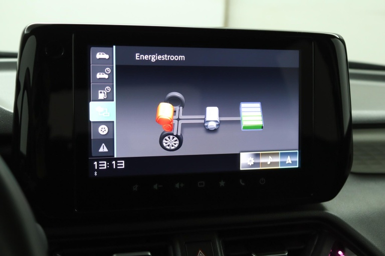 Suzuki Swift - 1.2 Style Smart Hybrid 65