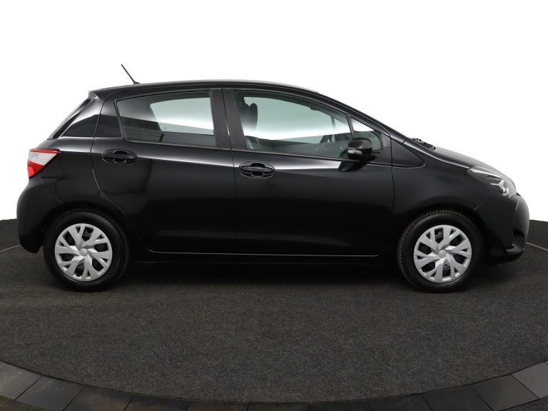 Toyota Yaris - 1.5 VVT-i Active 13