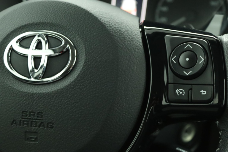 Toyota Yaris - 1.5 VVT-i Active 21