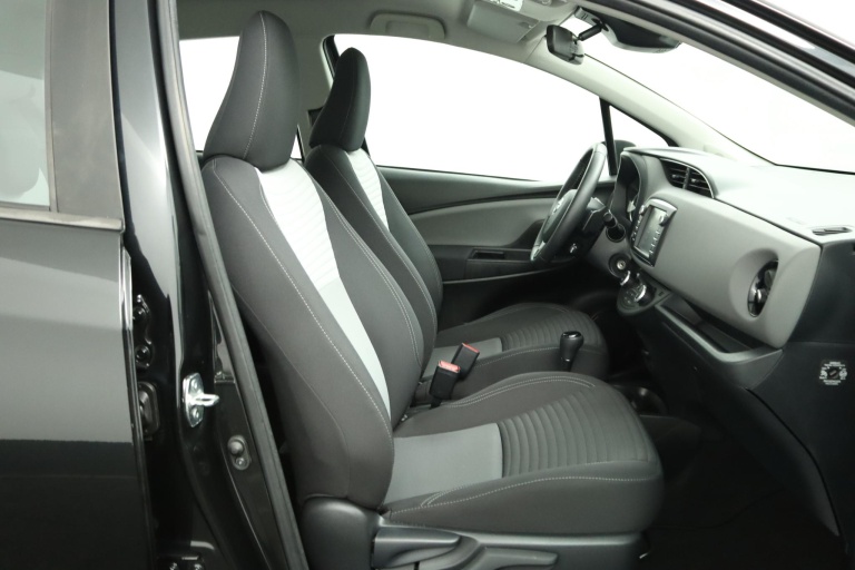 Toyota Yaris - 1.5 VVT-i Active 22