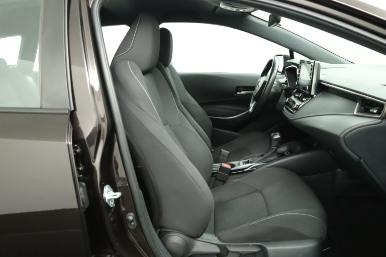 Toyota Corolla Touring Sports - 1.8 Hybrid Active 22