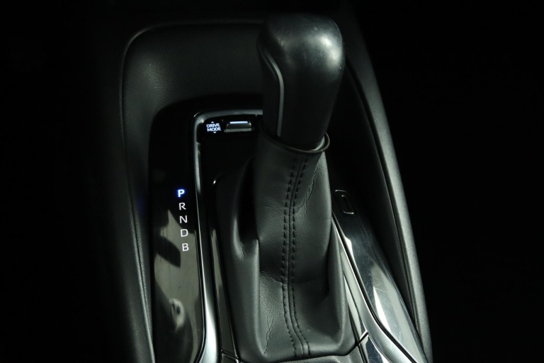 Toyota Corolla Touring Sports - 1.8 Hybrid Active 26