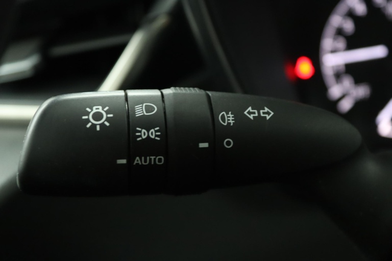 Toyota Corolla Touring Sports - 1.8 Hybrid Active 30