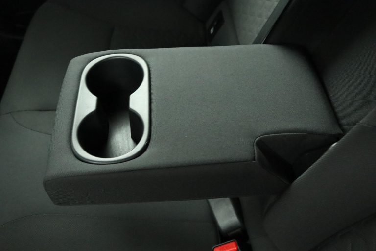 Toyota Corolla Touring Sports - 1.8 Hybrid Active 37