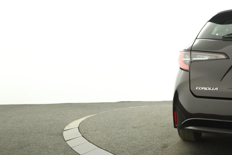 Toyota Corolla Touring Sports - 1.8 Hybrid Active 38