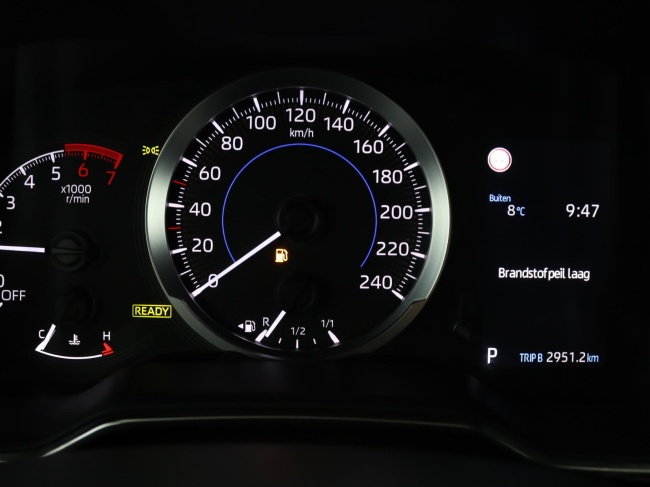 Toyota Corolla Touring Sports - 1.8 Hybrid Active