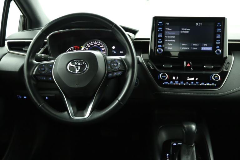 Toyota Corolla Touring Sports - 1.8 Hybrid Active 64
