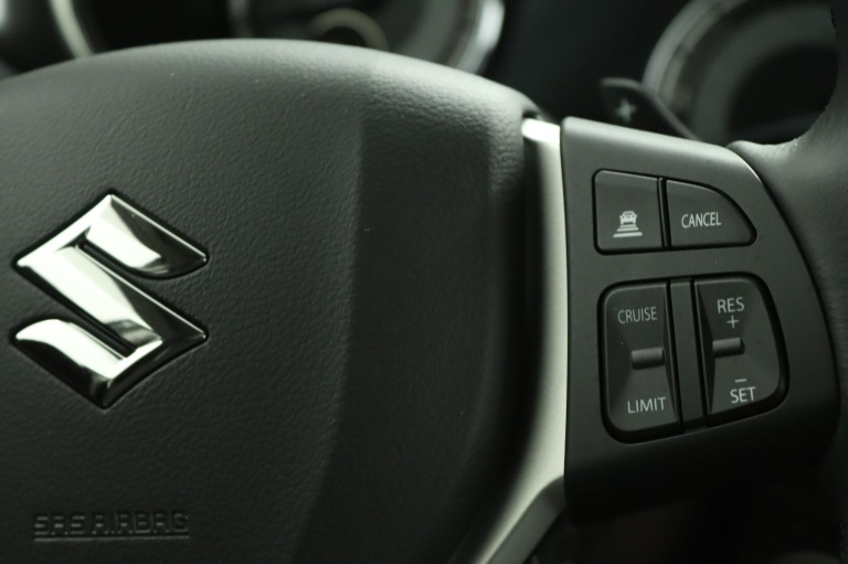 Suzuki Vitara - 1.5 Hybrid Style 21