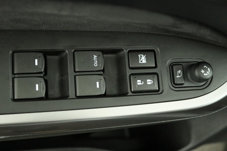 Suzuki Vitara - 1.5 Hybrid Style 29