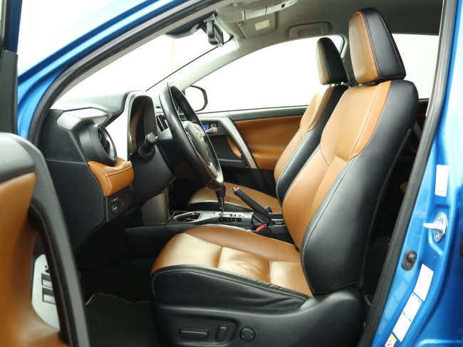 Toyota RAV4 - 2.5 Hybrid AWD Executive Business