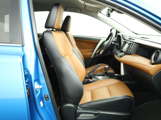 Toyota RAV4 - 2.5 Hybrid AWD Executive Business