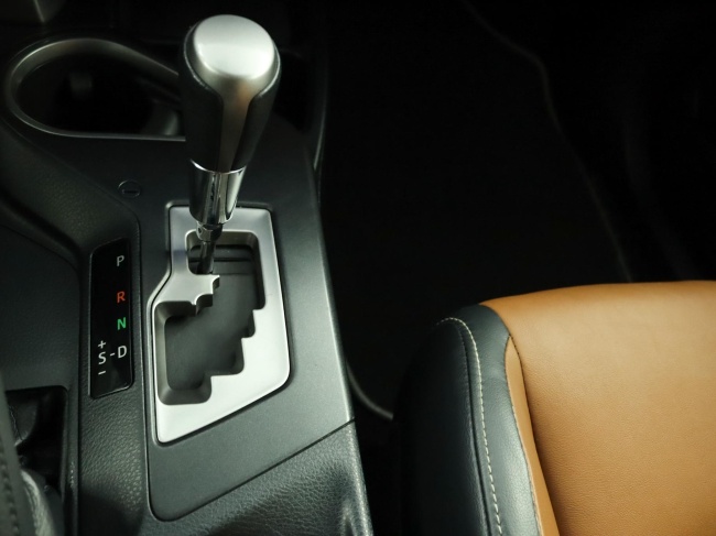 Toyota RAV4 - 2.5 Hybrid AWD Executive Business