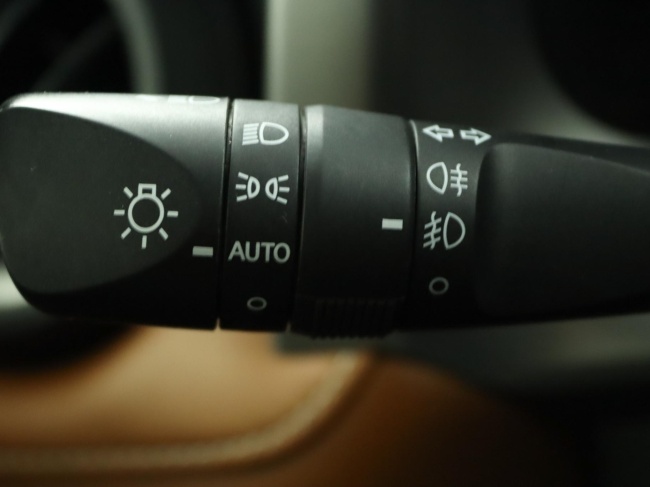 Toyota RAV4 - 2.5 Hybrid AWD Executive Business