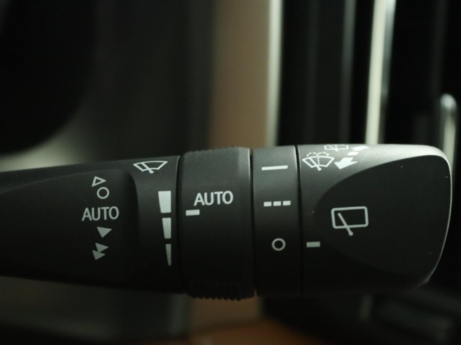 Toyota RAV4 - 2.5 Hybrid AWD Executive Business