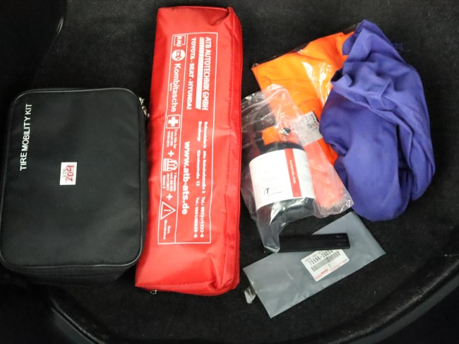 Toyota RAV4 - 2.5 Hybrid AWD Executive Business