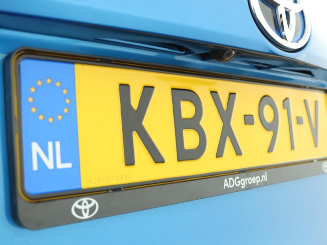 Toyota RAV4 - 2.5 Hybrid AWD Executive Business