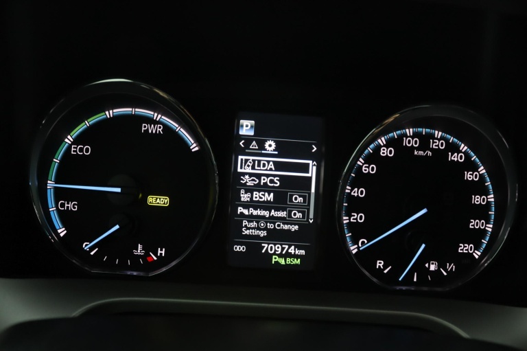 Toyota RAV4 - 2.5 Hybrid AWD Executive Business 63