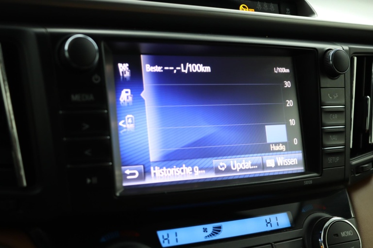 Toyota RAV4 - 2.5 Hybrid AWD Executive Business 66