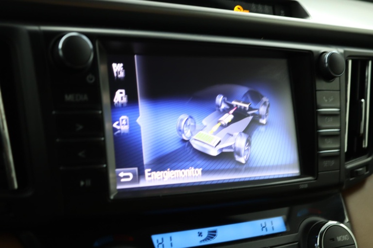 Toyota RAV4 - 2.5 Hybrid AWD Executive Business 67