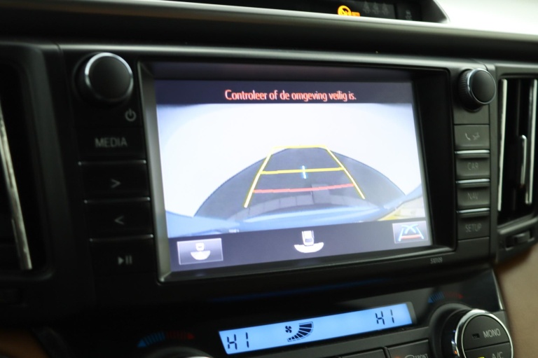 Toyota RAV4 - 2.5 Hybrid AWD Executive Business 9