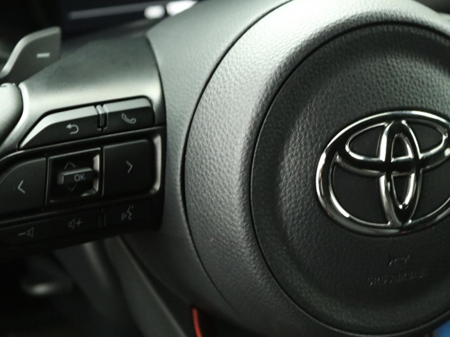 Toyota Aygo X - 1.0 VVT-i S-CVT Envy