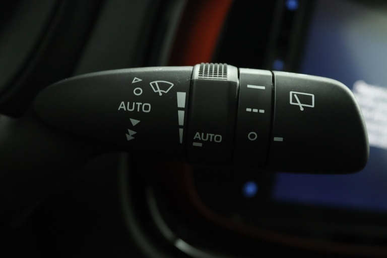 Toyota Aygo X - 1.0 VVT-i S-CVT Envy 31