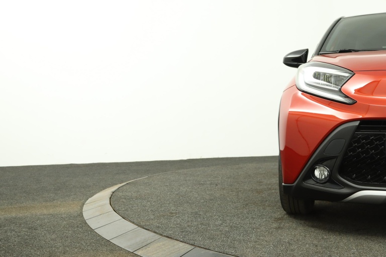Toyota Aygo X - 1.0 VVT-i S-CVT Envy 36