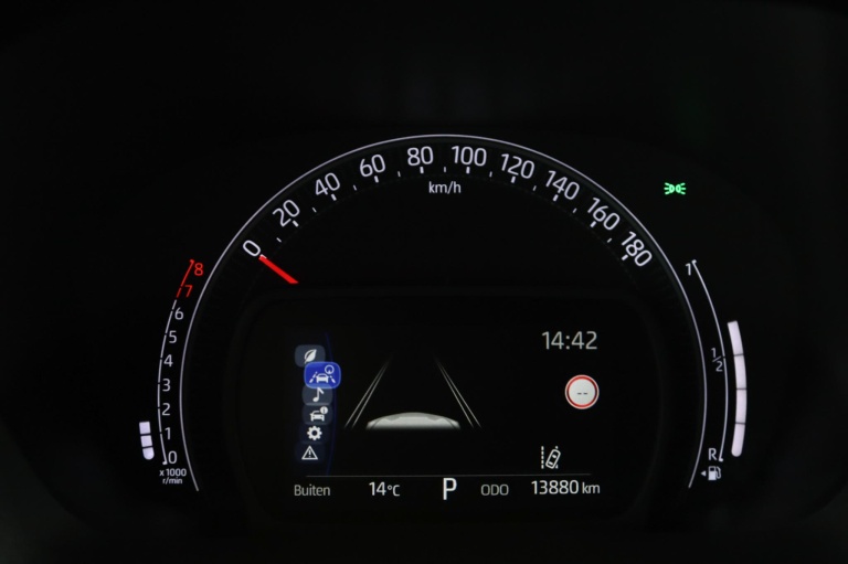 Toyota Aygo X - 1.0 VVT-i S-CVT Envy 49