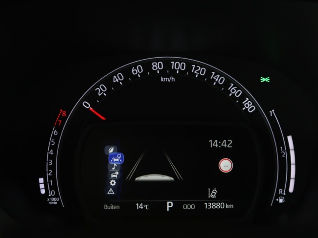 Toyota Aygo X - 1.0 VVT-i S-CVT Envy