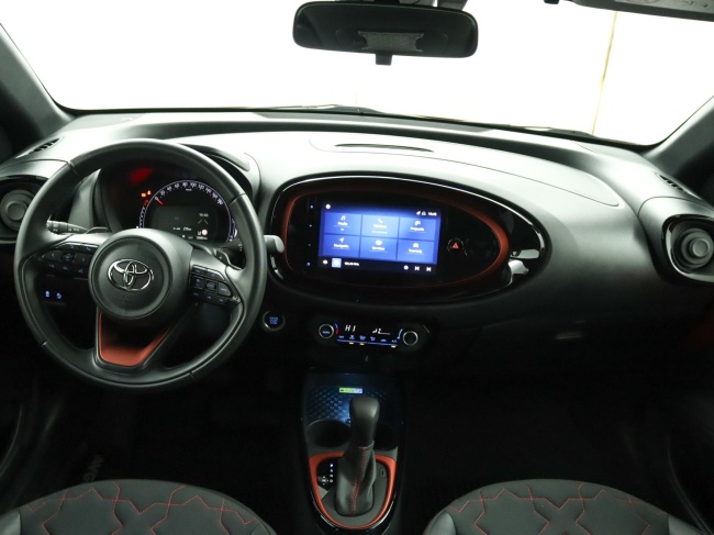 Toyota Aygo X - 1.0 VVT-i S-CVT Envy