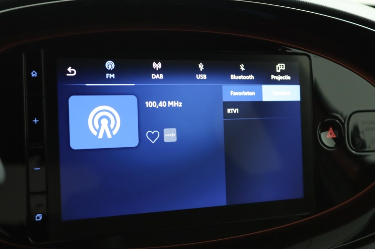 Toyota Aygo X - 1.0 VVT-i S-CVT Envy 8