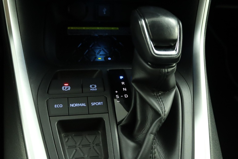 Toyota RAV4 - 2.5 Hybrid Bi-Tone 27