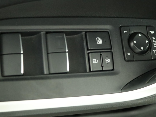 Toyota RAV4 - 2.5 Hybrid Bi-Tone