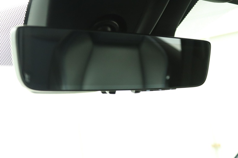 Toyota RAV4 - 2.5 Hybrid Bi-Tone 68