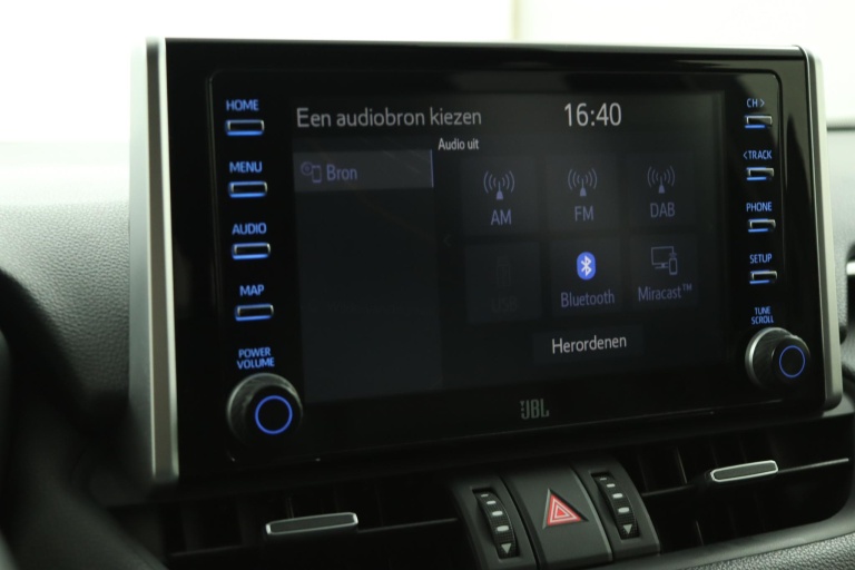 Toyota RAV4 - 2.5 Hybrid Bi-Tone 8