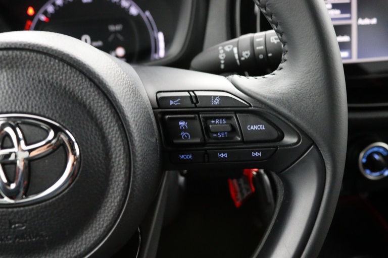 Toyota Aygo X - 1.0 VVT-i MT Pulse Limited 17